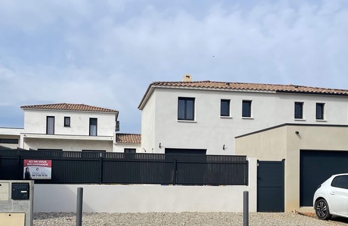 Garons Casa | Maison Garons