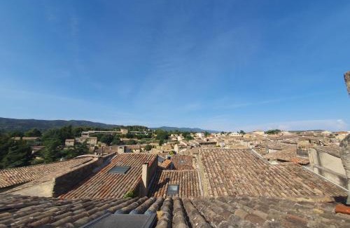 Lauris Apartamento | Maison Grand Rue - Vue Exceptionnelle sur le Luberon
