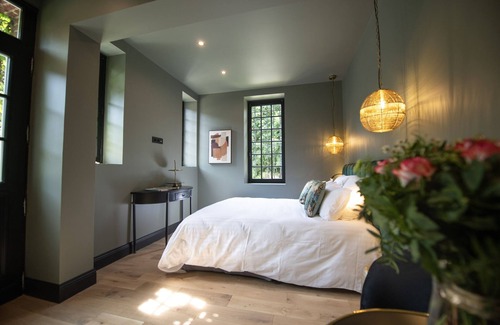 Saint-Lazare-Les Avenues Casa | Maison Héronnière