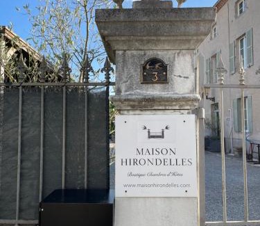 Mezieres-sur-Issoire Cama Y Desayuno | Maison Hirondelles Hôtes