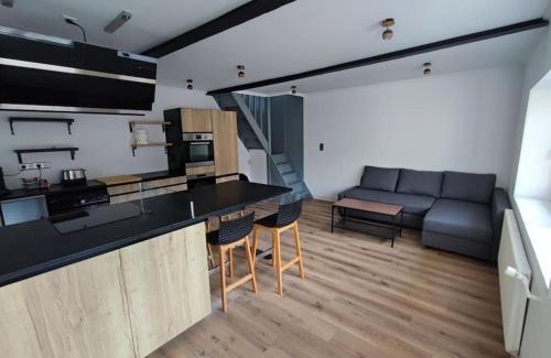 Saint-Etienne-du-Rouvray Casa | maison idéale déplacement 4 ou 5 personnes