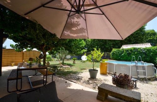 Bezouce Casa | Maison indépendante Piscine Jardin Climatisation