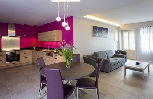 Bussieres (Yonne) Casa | MAISON INDIGO - residencia 4 * - 7 km de la autopista A6 - salida AVALLON