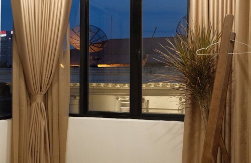Hang Trong Hotel | Maison Maravelle Hotel