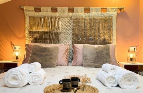 Ravenna Apartamento | Maison Mezzanotte Mansarda Chic in Centro con Parcheggio Privato