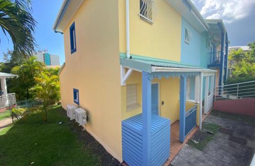 Pointe de la verdure Apartamento | Maison mitoyenne , piscine,Citerne, jardin, parking, plage