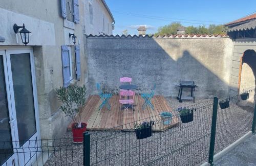Javrezac Casa | Maison mitoyenne proche Cognac