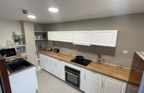 Ancourt Casa | Maison moderne à Ancourt avec parking privé
