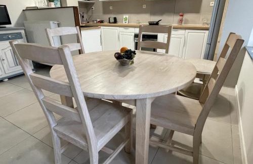 Ancourt Casa | Maison moderne à Ancourt avec parking privé