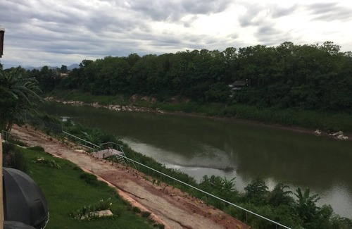 Luang Prabang Casa | Maison moderne se enfrenta a la rivière Namkhan. 2 ch. A c. tranquilidad y sécuritaire