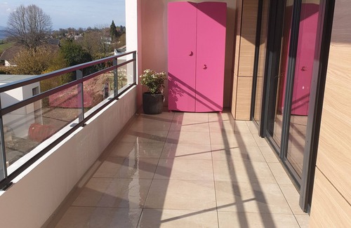 Pugny-Chatenod Casa | Maison Neuve vue lac Calme Ideal Famille Proche aix les Bains lac du Bourget
