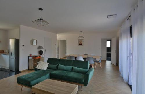 Ruoms Casa | Maison Noé Climatisation individuelle par pièce proche du centre-ville