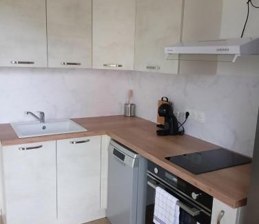 Beauvais Apartamento | Maison partagée - Studio bas
