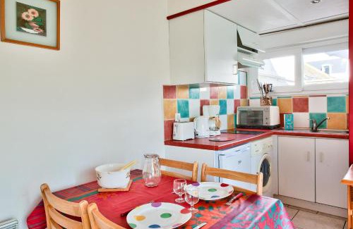 Penmarch Casa | Maison pour 2 à 100 m de la plage de la Joie