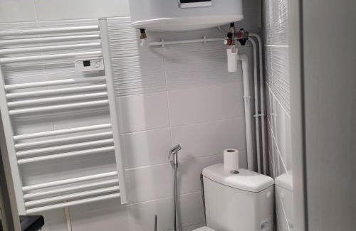 Bondy Casa | Maison pour 4 personnes à 2 pas de Paris superficie 40m2