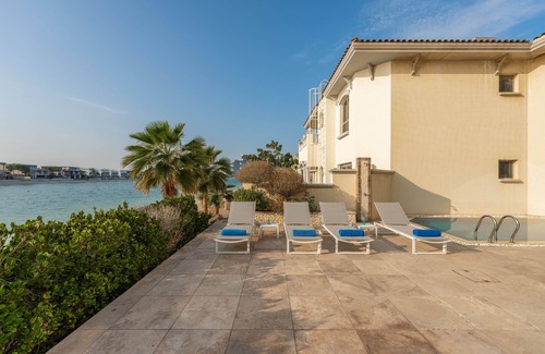 Palm Jumeirah Villa | Maison Privee - Ultra-Luxury Villa w/ Private Pool & Beach on Palm