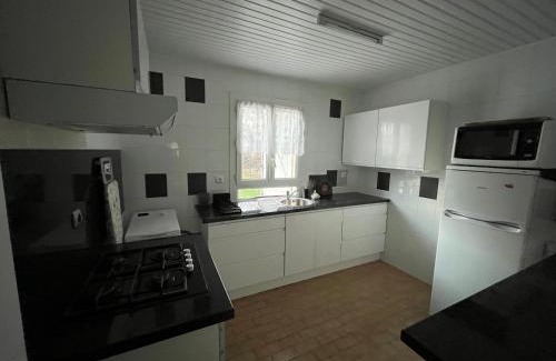 Goussainville Apartamento | Maison proche de l'aéroport CDG-Paris
