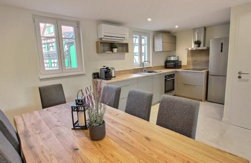 Geispolsheim Casa | Maison rénovée avec 3 chambres, terrasse et parking, à 17 min de Strasbourg - FR-1-722-5