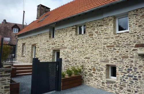 Saint-Ebremond-de-Bonfosse Casa | Maison rénovée dans le bocage Normand avec jacuzzi