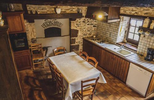 Rouez Casa | Maison Rivière avec Terrasse, Wifi et Jardin Fleuri - Idéal Pêcheurs - FR-1-410-168
