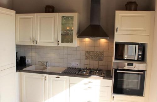 Tamnies Apartamento | Maison rustique près de Sarlat: 4 chambres, jardin, Wi-Fi, activités nature, ferme et lac à proximité - FR-1-616-186