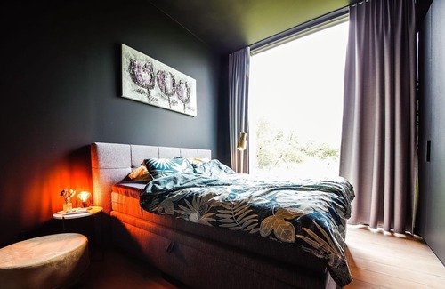 Heure Casa | Maison Sauvage super modern near Somme-Leuze