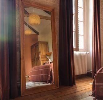 Saint-Saturnin-du-Bois Casa | Maison Sonora - Maison d'hôtes