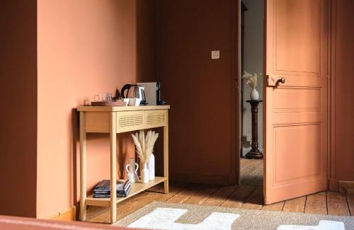 Saint-Saturnin-du-Bois Casa | Maison Sonora - Maison d'hôtes