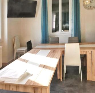 Montsalvy Casa | Maison spacieuse à Montsalvy avec grand jardin et terrasse
