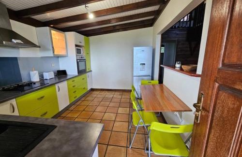 Le Lamentin Casa | Maison spacieuse avec sauna proche de Ducos