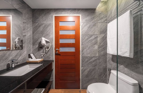 Nana Hotel | Maison Stay Bangkok