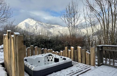 Bourisp Chalet De Esquí | Maison Style Chalet 4 étoiles avec Jacuzzi- La Sérénité de Sailhan