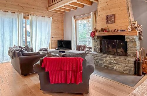 Bourisp Chalet De Esquí | Maison Style Chalet 4 étoiles avec Jacuzzi- La Sérénité de Sailhan