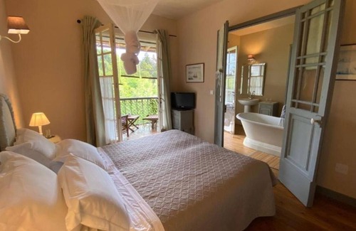 Casseneuil Casa | Maison Surplombant la Rivière Dans Lancien Bourg Médiéval