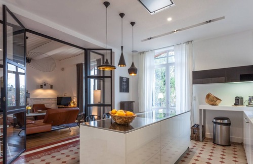Cluny Cama Y Desayuno | Maison TANDEM - Art & Design Bed and Breakfast en el corazón de Cluny