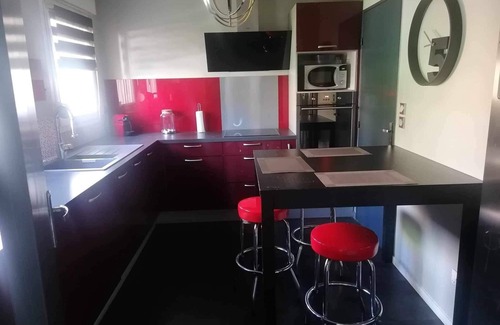 Benouville Casa | Maison Très Bien Agencée Proche Plage du Débarque et Commerces