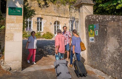 Vouvray Casa | Maison troglodyte élégante avec spa, salle de jeux et jardin clos à Vouvray - FR-1-381-87