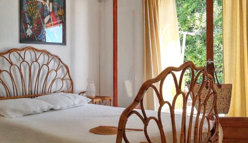 Marine de Saint Ambroggio Casa | Maison Vue Mer à Lumio avec Terrasse et Jardin Clos