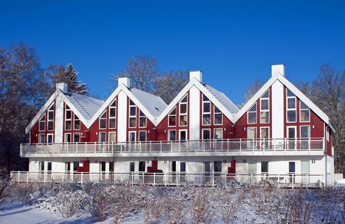 Bad Saarow Casa | Maisonette-Apartment „Bornholm“ 103m² für 6 Pers. im Schlosspark Bad Saarow, Sauna, Whirlpool und Kamin