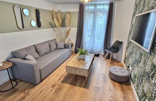Elbeuf Apartamento | Maisonette Cozy, Neuf, Centre-ville, Wifi