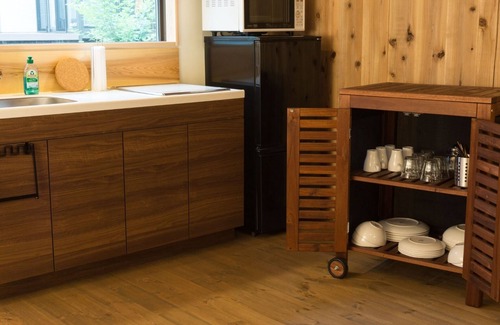 Kitasaku-gun Cabaña | Maisonette Family Room / Kitasaku-gun Nagano