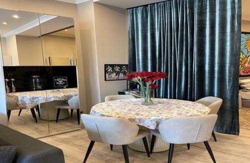 Bad Camberg Apartamento | Maisonette in the Taunus with Mediterranean