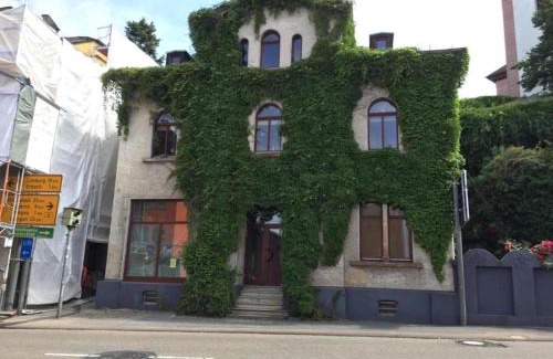 Bad Camberg Apartamento | Maisonette in the Taunus with Mediterranean