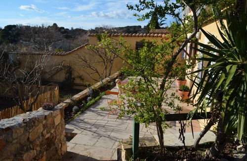 Aups Cabaña | Casa de campo en el borde de la villa medieval de Aups