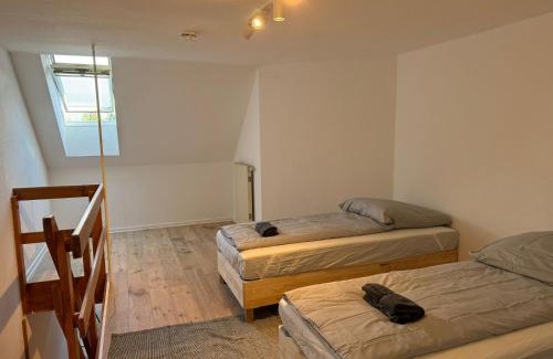 Ahlem-Badenstedt-Davenstedt Apartamento | Maisonette Wohnung auf zwei Ebenen