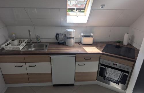 Ahnatal-Weimar Apartamento | Maisonettewohnung am Badesee bei Kassel