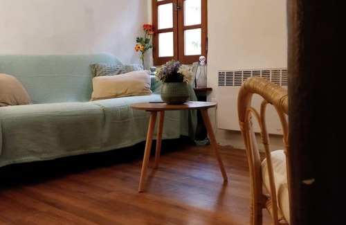 Sainte-Colombe Apartamento | Maisonnette au pied du Mont Ventoux ste colombe