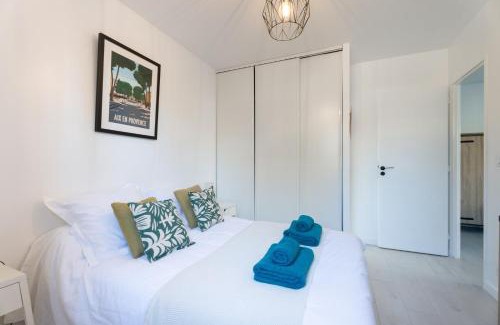 Velaux Casa | Maisonnette avec Jacuzzi, climatisation & place de parking