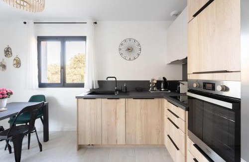 Velaux Casa | Maisonnette avec Jacuzzi Jacuzzi en service du 15 avril au 15 octobre