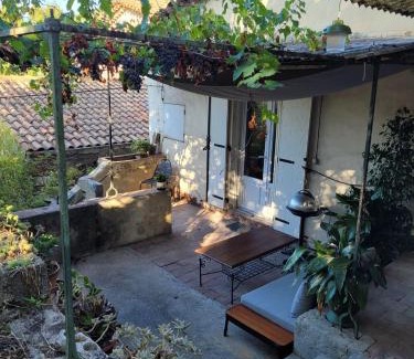 Anduze Casa | Maisonnette avec terrasse sur le Gardon